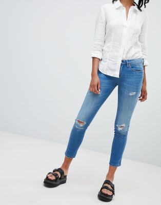 blank denim distressed skinny jeans