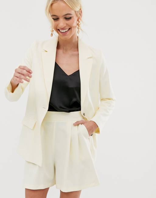 Traje suave en color suero de mantequilla de ASOS DESIGN, 2 de 3