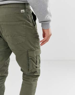 slim fit cuffed cargo trouser