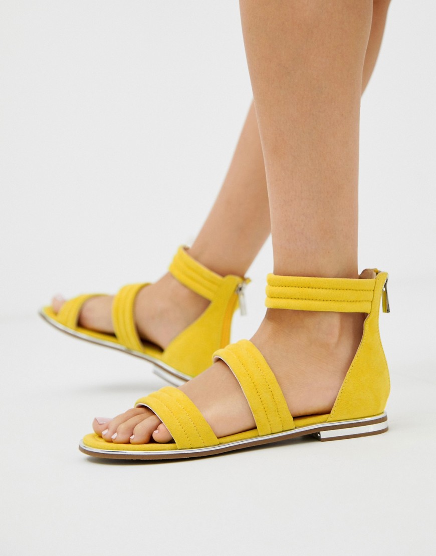 Blink – platta sandaler med remmar-Gul