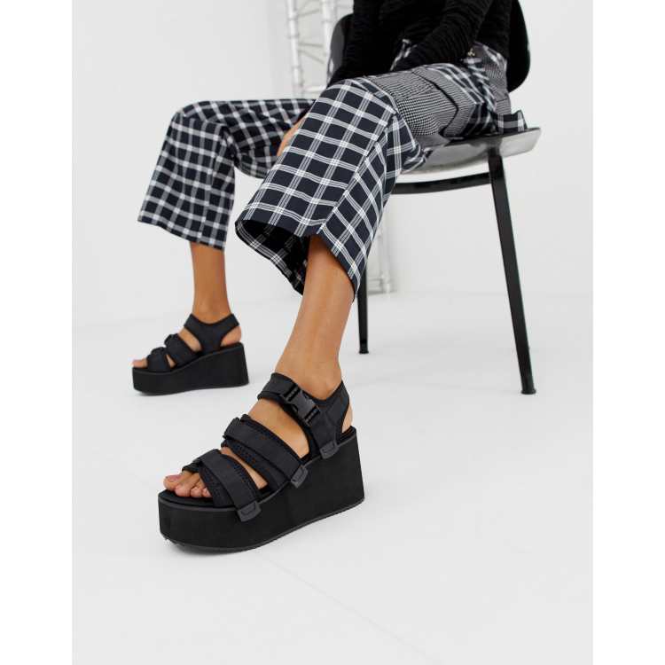 Sporty wedge sandals online