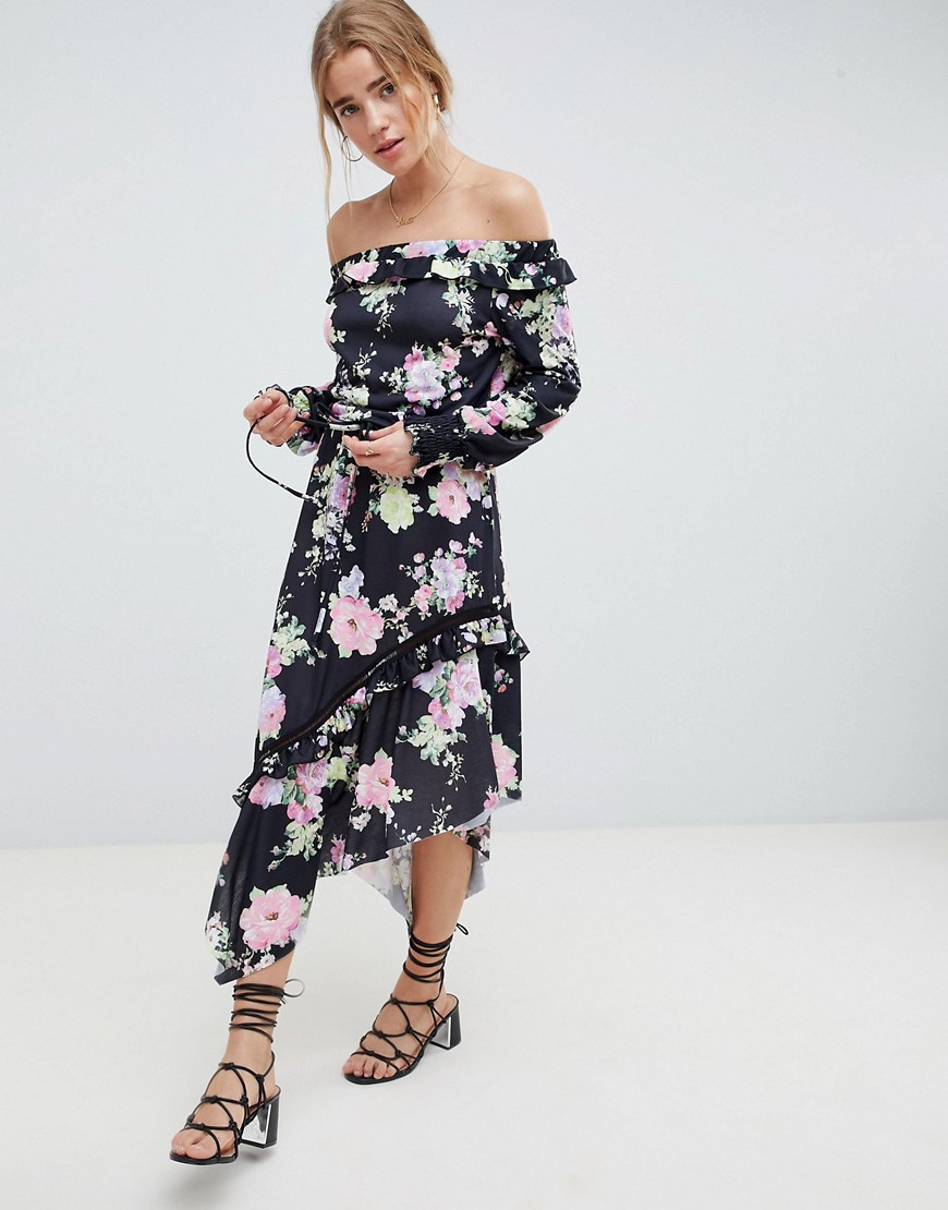 Blomstret knælang offshoulder kjole med rynkede manchetter fra ASOS DESIGN-Multifarvet