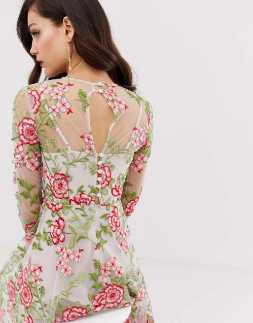 Blomstret maxikjole med røde broderier fra ASOS EDITION, 3 af 4