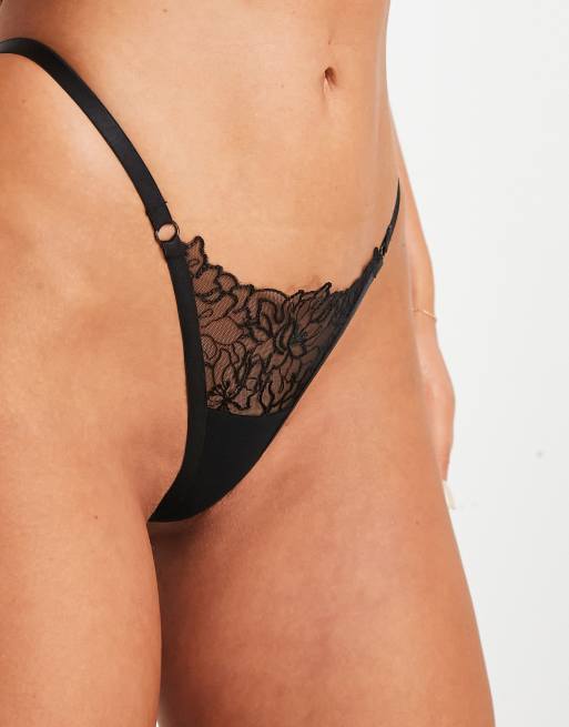 Bluebella - Alanna - String met geborduurd bloemenmotief in zwart