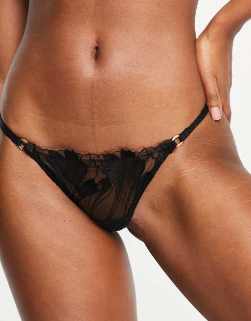 Bluebella - Colette - Braziliaanse slip van doorschijnend mesh met bloemenborduursel en uitsnijding in zwart