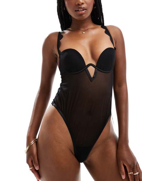 Bluebella Jasmine wired body with scalloped detailing in black - view 1