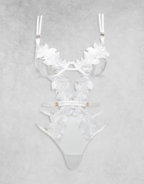 Bluebella – Ophelia – Häkel-Body in Weiß mit Bügel und Blatt-Design - view 1