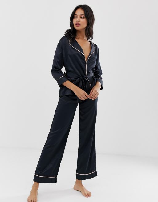 Bluebella — Wren — Pyjamas i satin med kimono