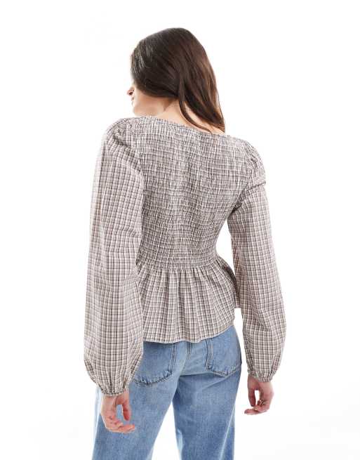 Blusa a cuadros fruncida con detalle de sobrefalda de ASOS DESIGN, 3 de 4