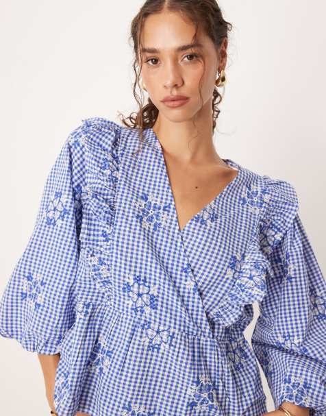 Blusa a cuadros vichy azules y blancos con detalle de volante de YAS - view 1