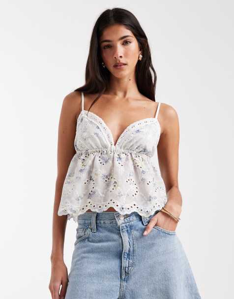 Blusa azul de estilo boho con estampado floral y detalles calados de Daisy Street - view 1