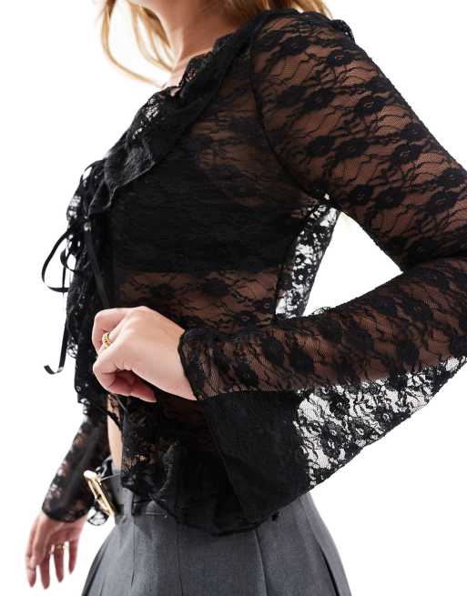 Blusa con volantes y detalle de lazada de encaje de Miss Selfridge, 3 de 4