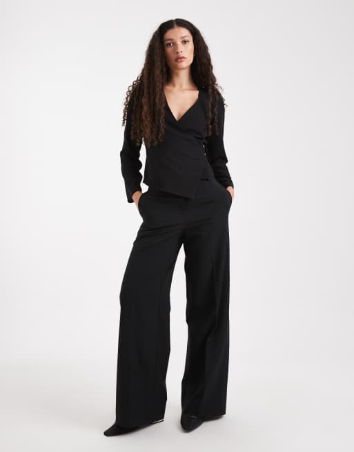 Blusa cruzada de manga larga de tejido texturizado de ASOS DESIGN