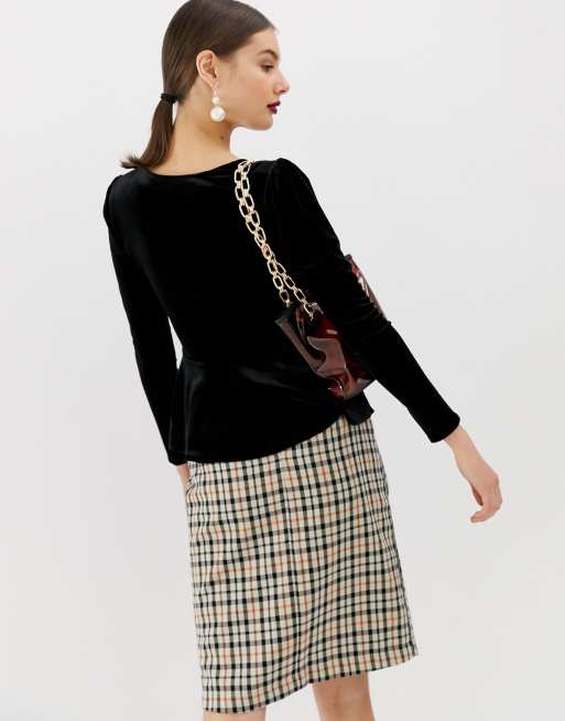 Blusa de terciopelo con escote corazón en de River Island | ASOS