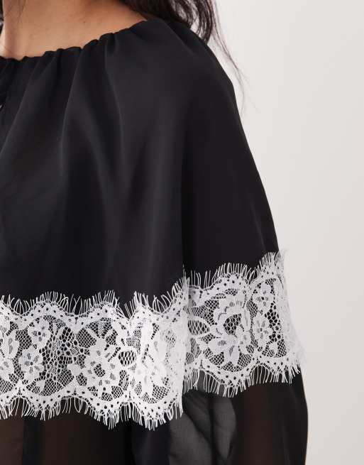 Blusa estilo capa con ribetes en contraste de Miss Selfridge, 3 de 4