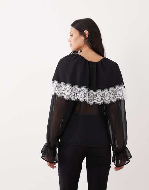 Blusa estilo capa con ribetes en contraste de Miss Selfridge, 4 de 4