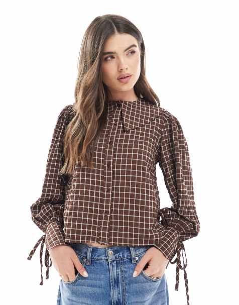 Blusa marrón a cuadros con detalle de solapas de Wednesday's Girl - view 1