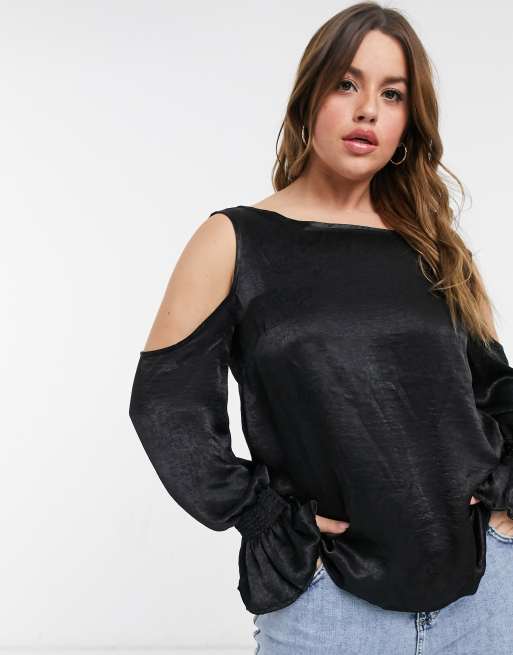 Blusa hombros store descubiertos negra