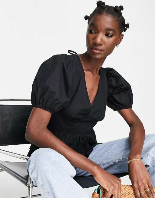 Blusa negra con mangas abullonadas y sobrefalda de popelina de Topshop, 3 de 4
