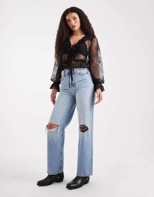 Blusa negra con volantes y lazada delantera de encaje de Miss Selfridge, 3 de 4