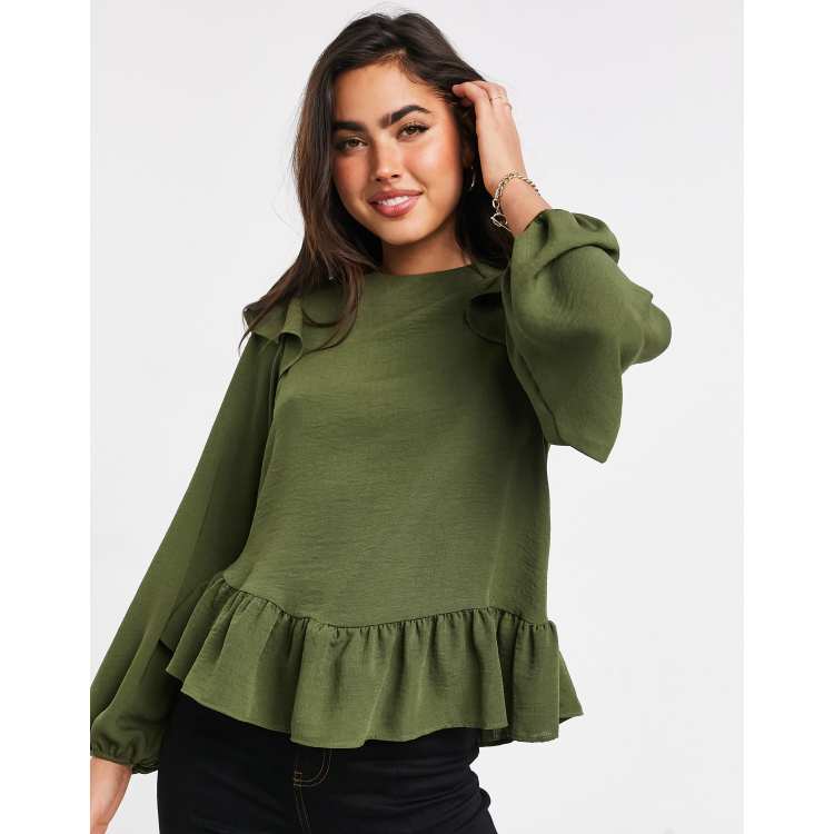 Blusa verde oliva de manga detalle de volantes de ASOS DESIGN | ASOS