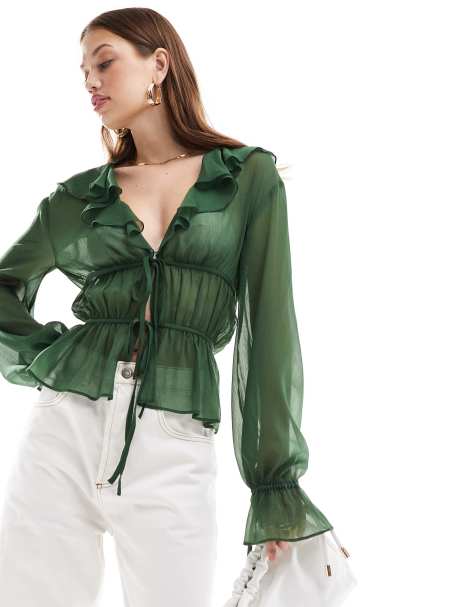 Blusa verde traslúcida con lazada delantera y volantes de chifón de ASOS DESIGN - view 1