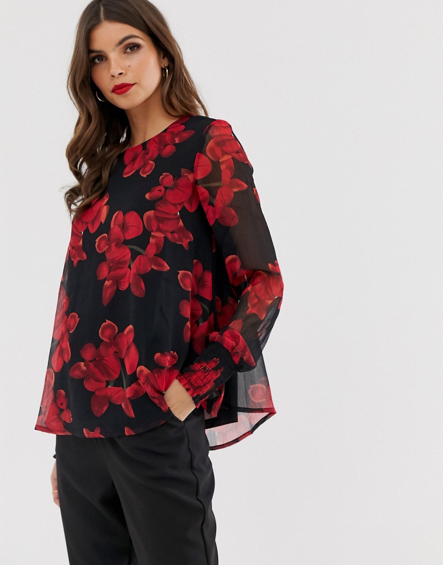 фото Блузка с цветочным принтом и присборенной отделкой на рукавах y.a.s-черный