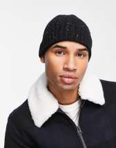 Levi's woodmark beanie with modern vintage logo in black, ASOS