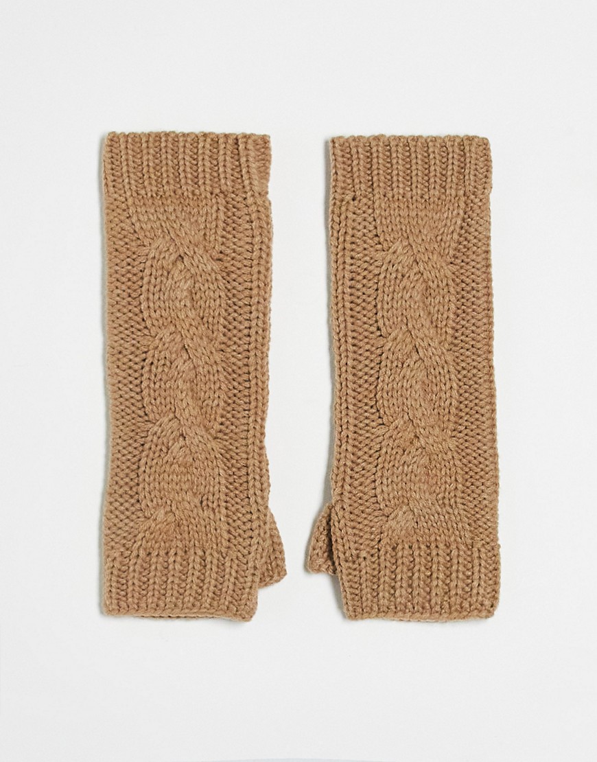 Boardmans cable knit long arm warmers in brown