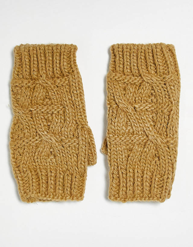 Boardmans - textured knitted handwarmers in camel