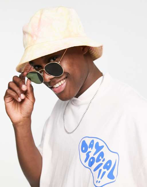 Boardmans washed out tie-dye bucket hat