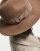 Thumbnail 3 van 4