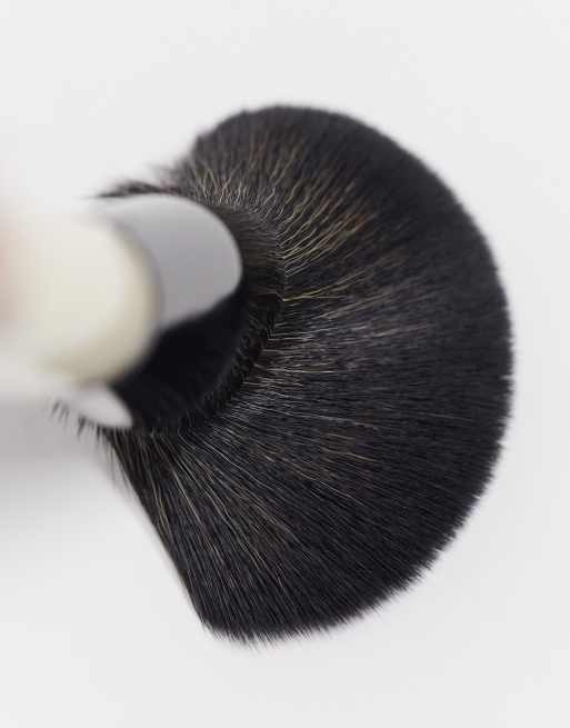 Bobbi Brown Blush Brush, 2 of 4