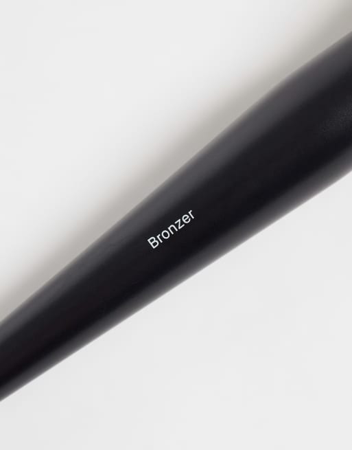 Bobbi Brown - Bronzerbørste, 3 af 3