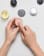 Thumbnail 2 von 4