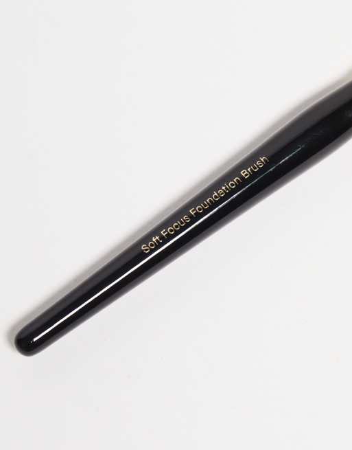 Bobbi Brown - Soft Focus - Pinceau à fond de teint , 3 de 4