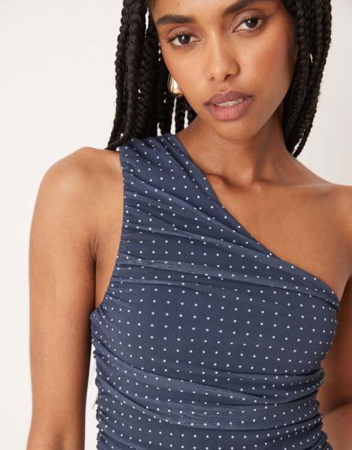 Body azul asimétrico y fruncido con estampado de lunares de malla de ASOS DESIGN, 2 de 4