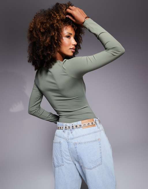 Body caqui moldeador de manga larga con escote cuadrado premium de ASOS DESIGN , 4 de 4