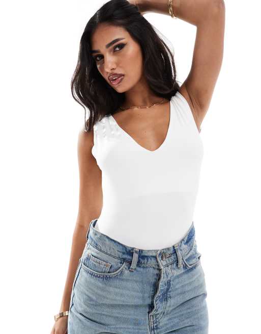 Body color crema con cuello de pico de River Island