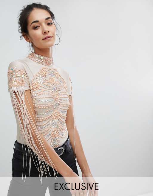Body con cuello subido con adornos tornasolados y flecos Going Out de A Star Is Born