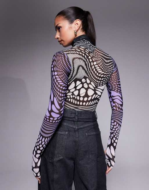 Body morado de manga larga con estampado de lunares y cuello vuelto de AFRM, 2 de 4