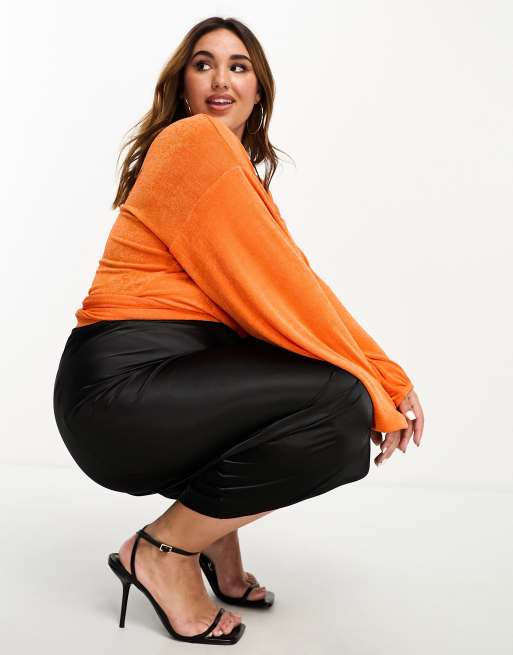 Body naranja ceñido con diseño cruzado de ASOS DESIGN Curve, 2 de 4