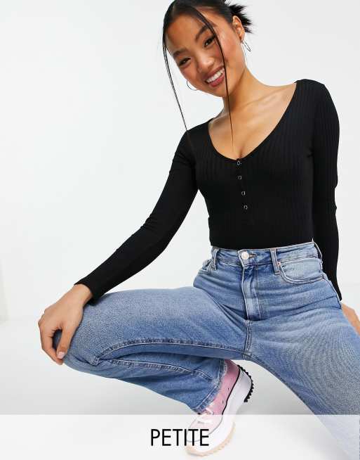 Body negro básico con cuello de pico y botones de Miss Selfridge Petite