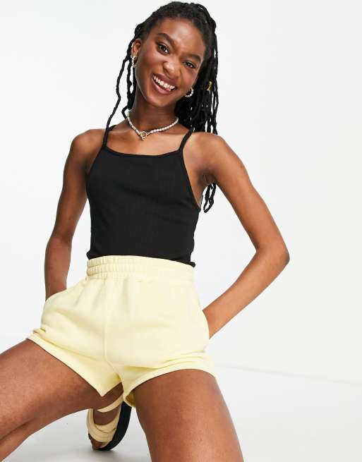 Body negro con espalda de nadador de canalé de Urban Bliss