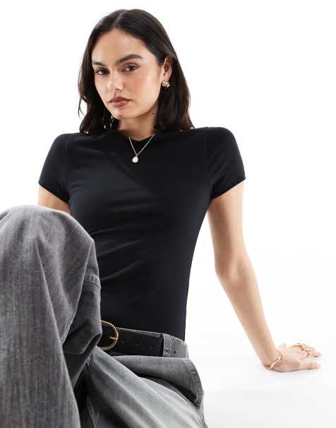 Body negro de estilo camiseta con cuello redondo de New Look - view 1