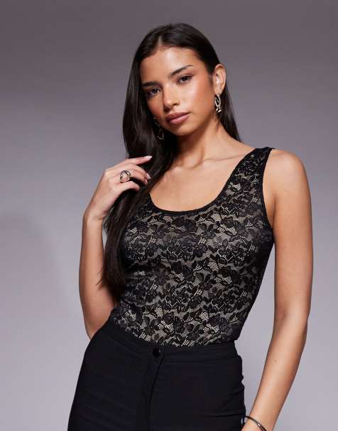 Body negro elástico de tirantes con cuello ancho de encaje de Good American - view 1