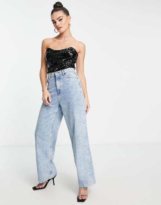 Body negro estilo corpiño con cuello ancho de lentejuelas de Extro & Vert