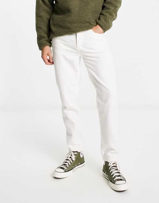 https://images.asos-media.com/products/bolongaor-trevor-slim-jeans-in-white/202542036-1-white?$n_550w$&wid=550&fit=constrain