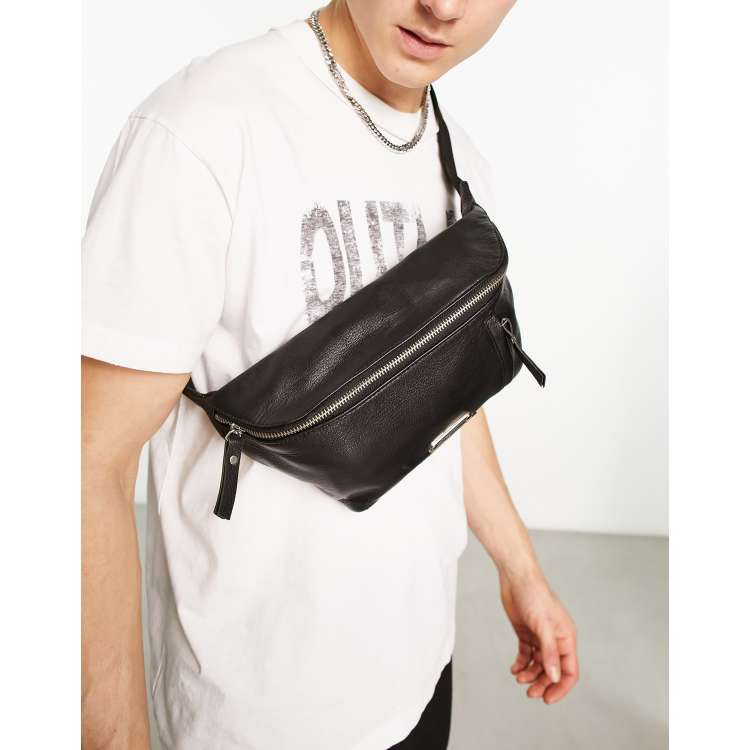 Bolongaro Trevor classic leather fanny pack in black