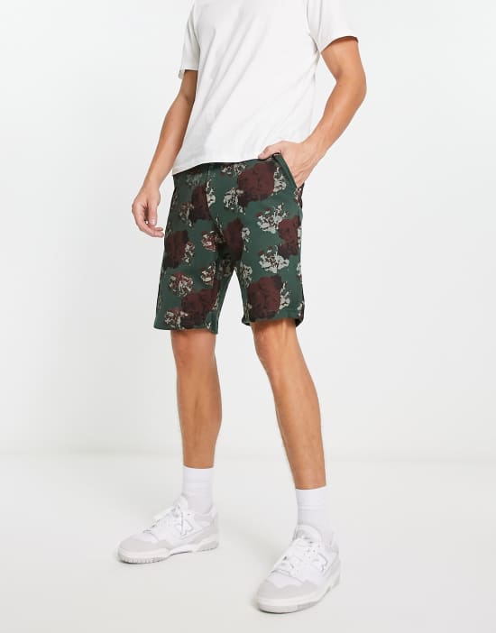 https://images.asos-media.com/products/bolongaro-trevor-floral-shorts-in-brown-part-of-a-set/202230108-3?$n_550w$&wid=550&fit=constrain